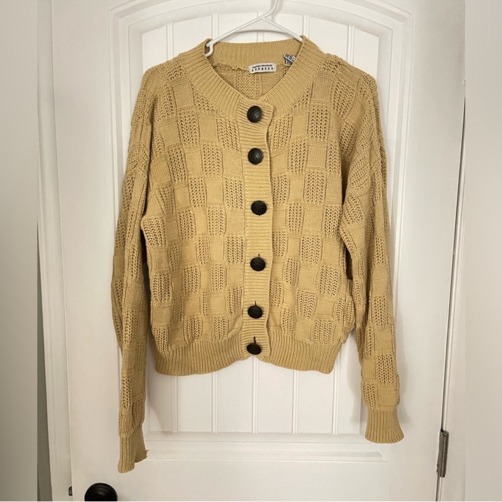 Compagnie International Express Vintage Tan Textured Knit Sweater Cardigan